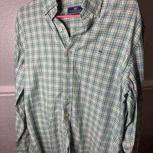 Vineyard vines shirt